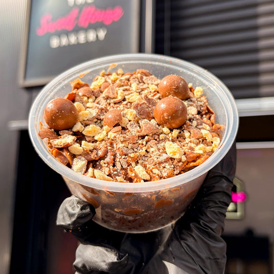 Crunch Cake Tub - MALTESER